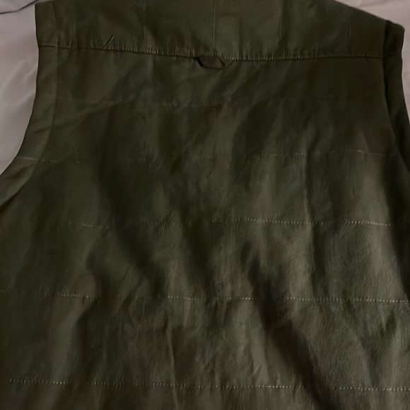 Vest - Picture 4 of 4
